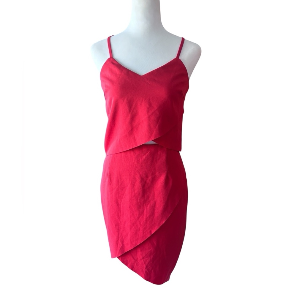 Elliatt Red Asymmetrical Mini Dress Tulip Hem Spaghetti Strap Cocktail